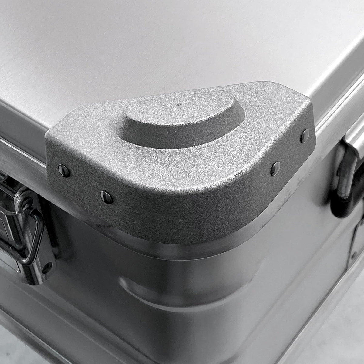Hard-Shell Aluminum Cargo Case (2 PCS Combo) G6117