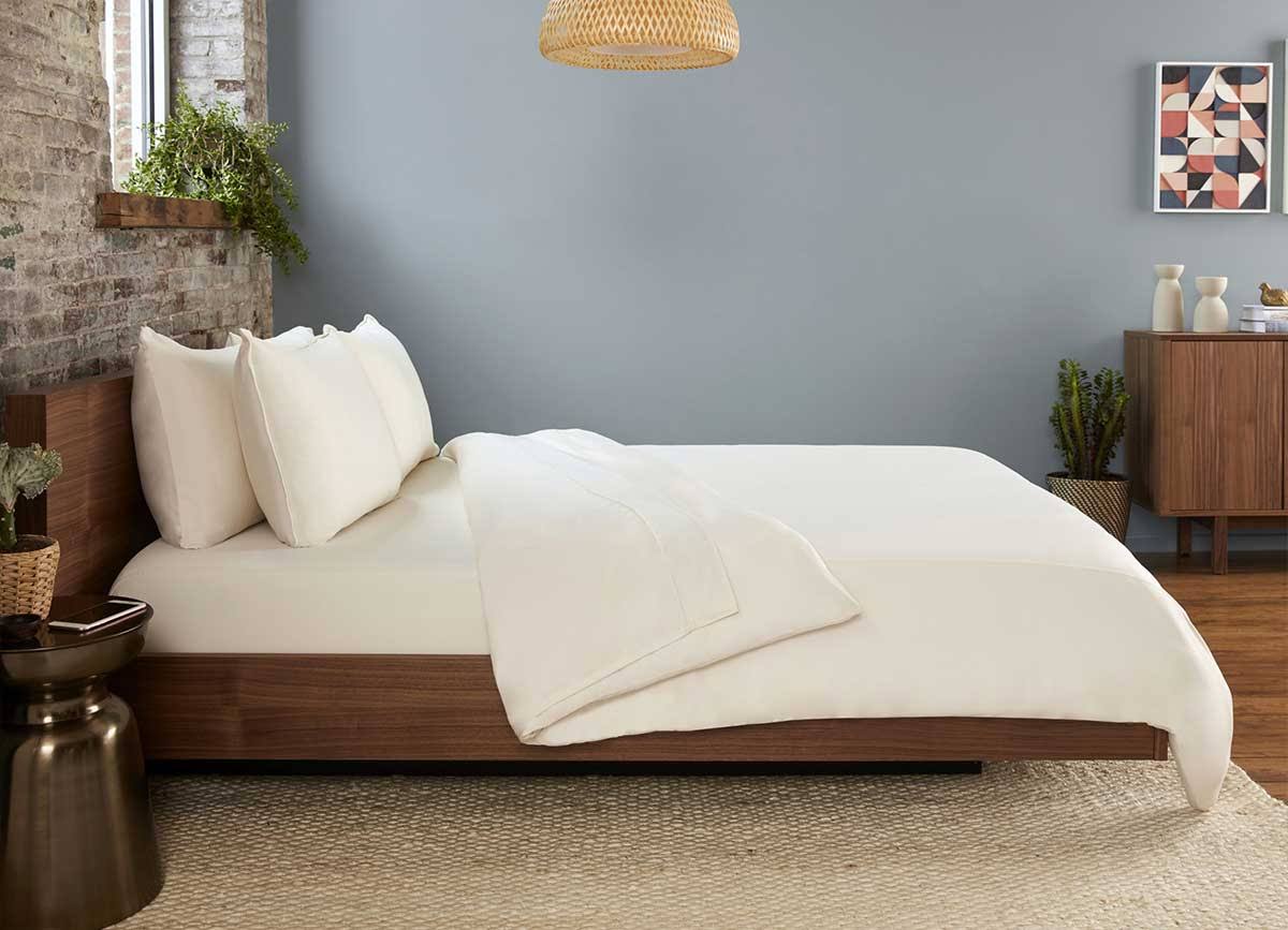 King/California King Performance Bed Sheet Set in Pearl Blue E1660