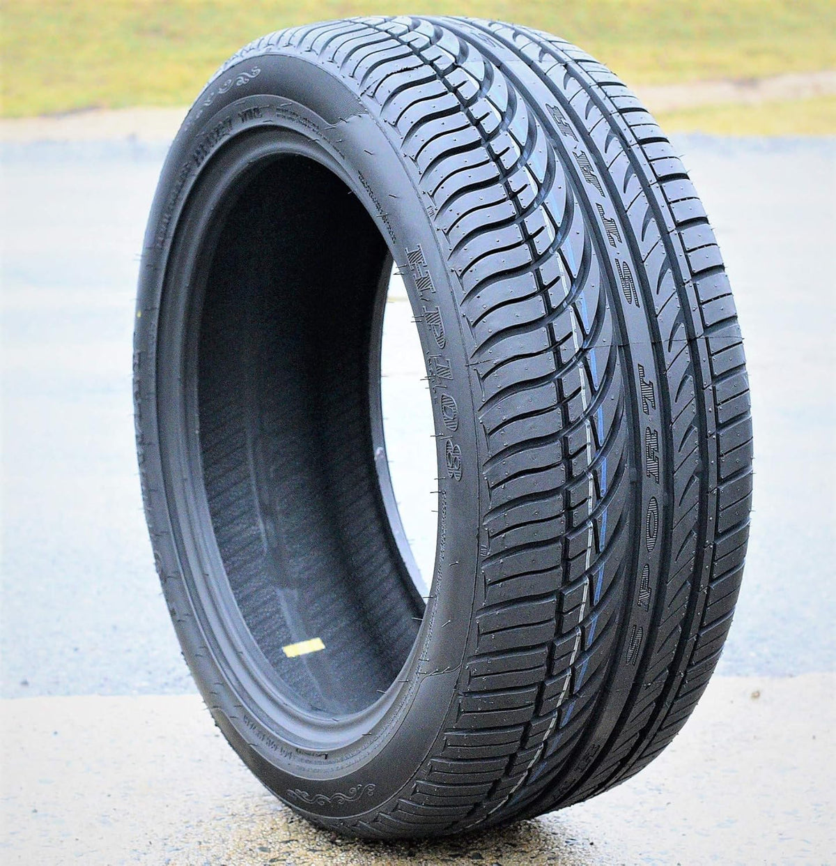 All-Season Performance Radial Tire 225/50R16 92V N572920