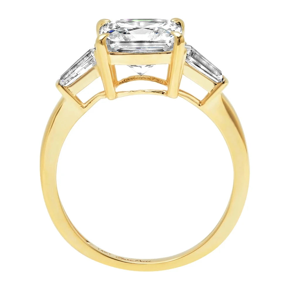 18K Yellow Gold Three-Stone Diamond Engagement Ring B153