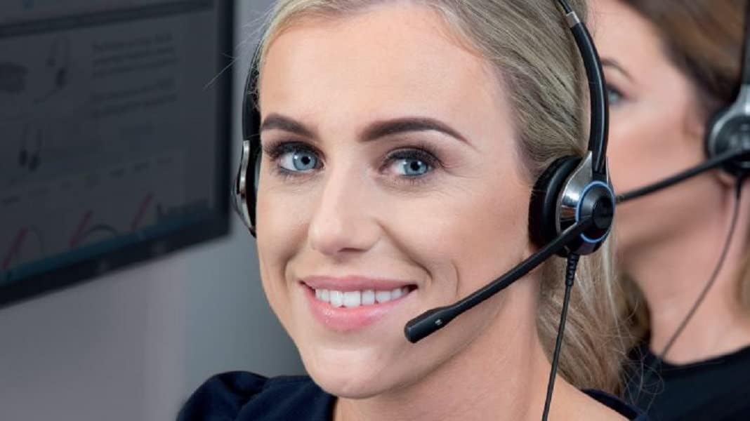 HD Headset with Noise Canceling Microphone & HD Speakers E417710