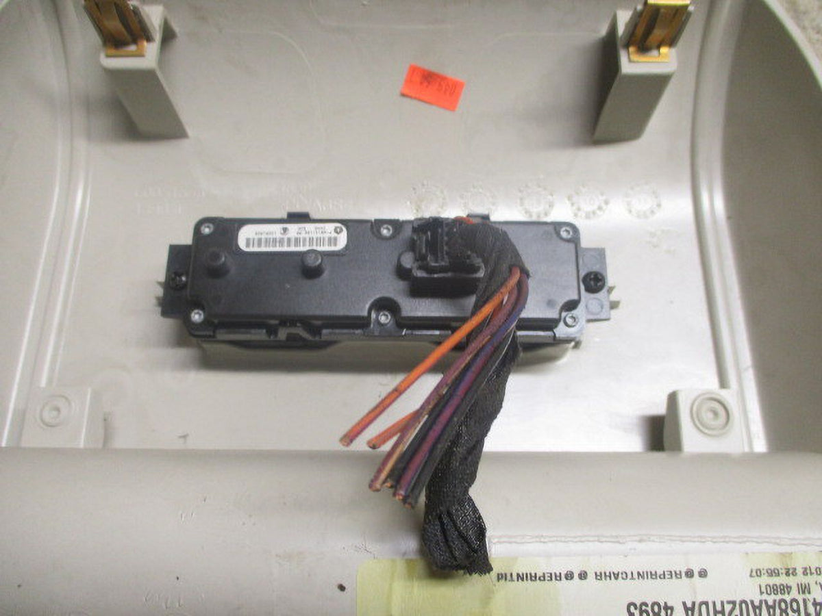 Pre-Owned Dodge Caravan Overhead Roof Console w/Lights OEM H305755