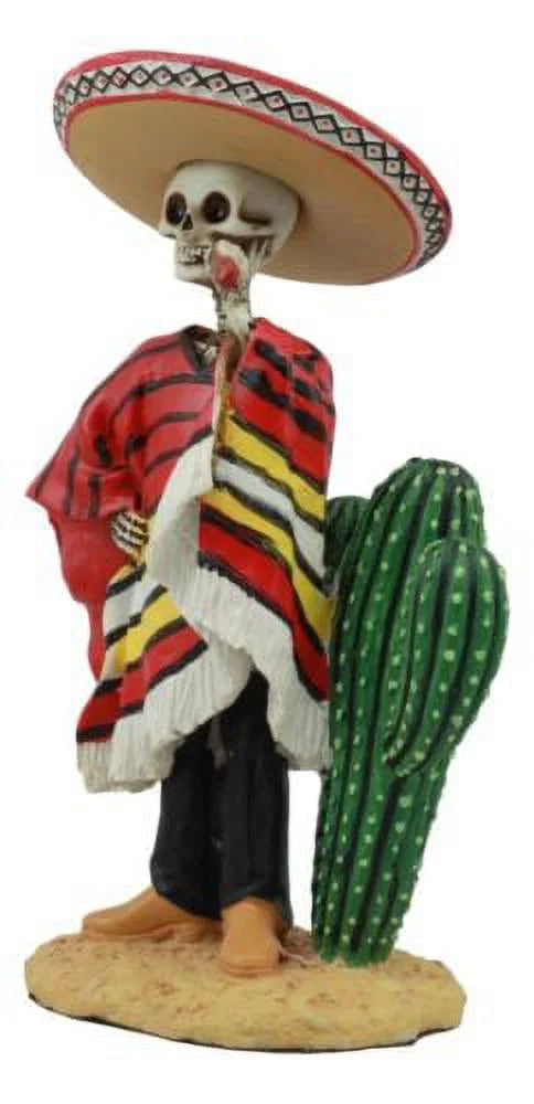 Skeleton Statue with Poncho Sombrero Cigar M158