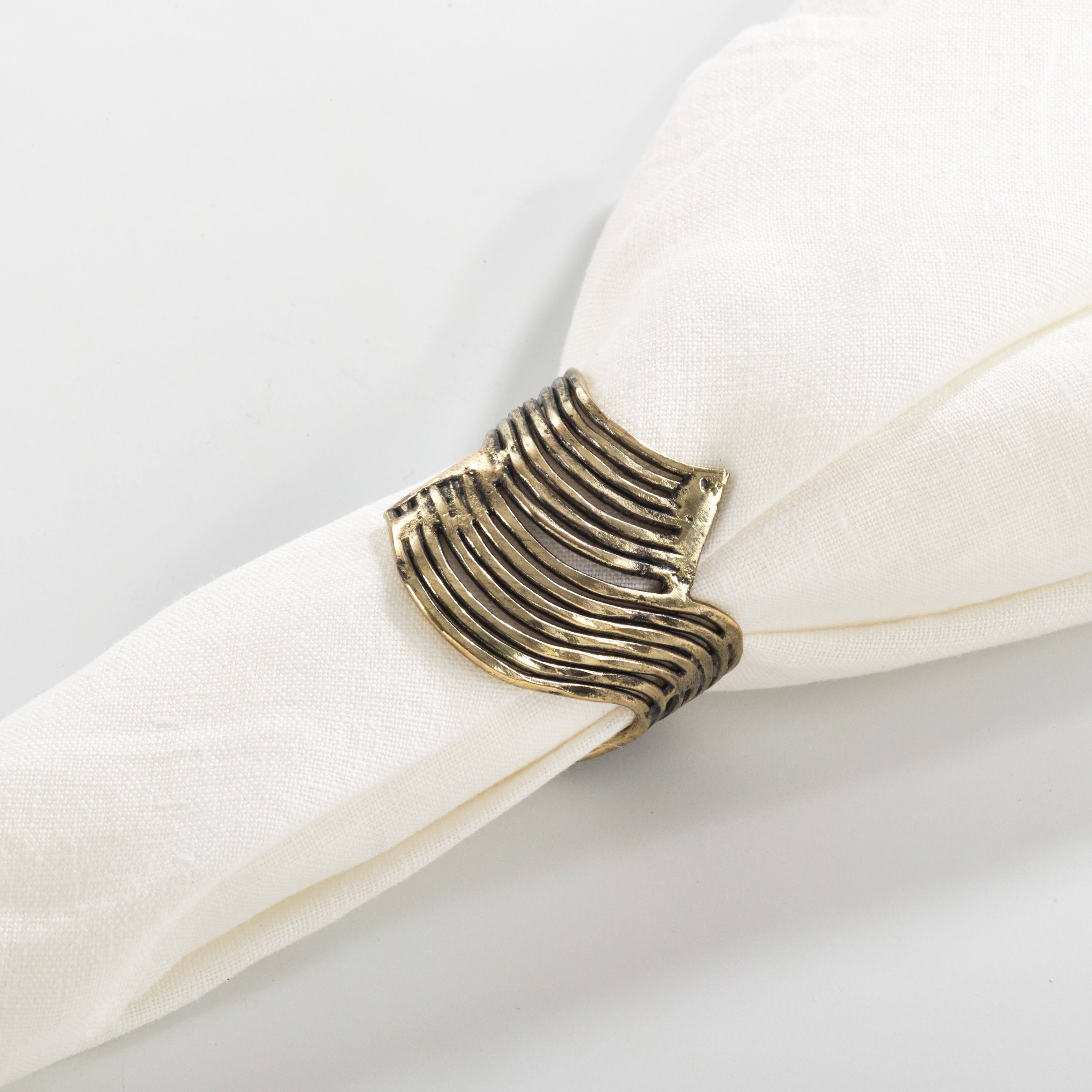 Metal Napkin Ring Set of 4 D43099