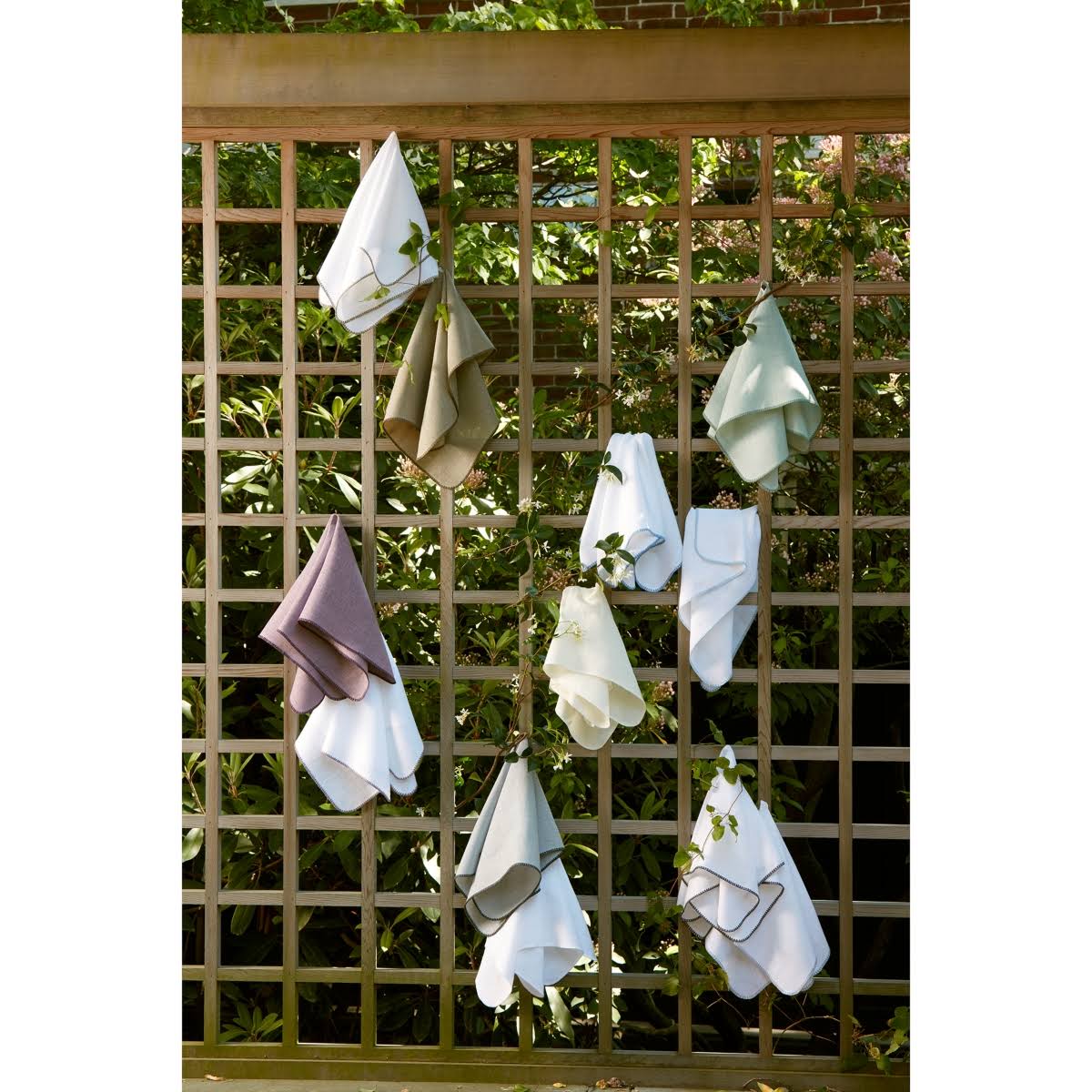 Opal Tablecloth M678184