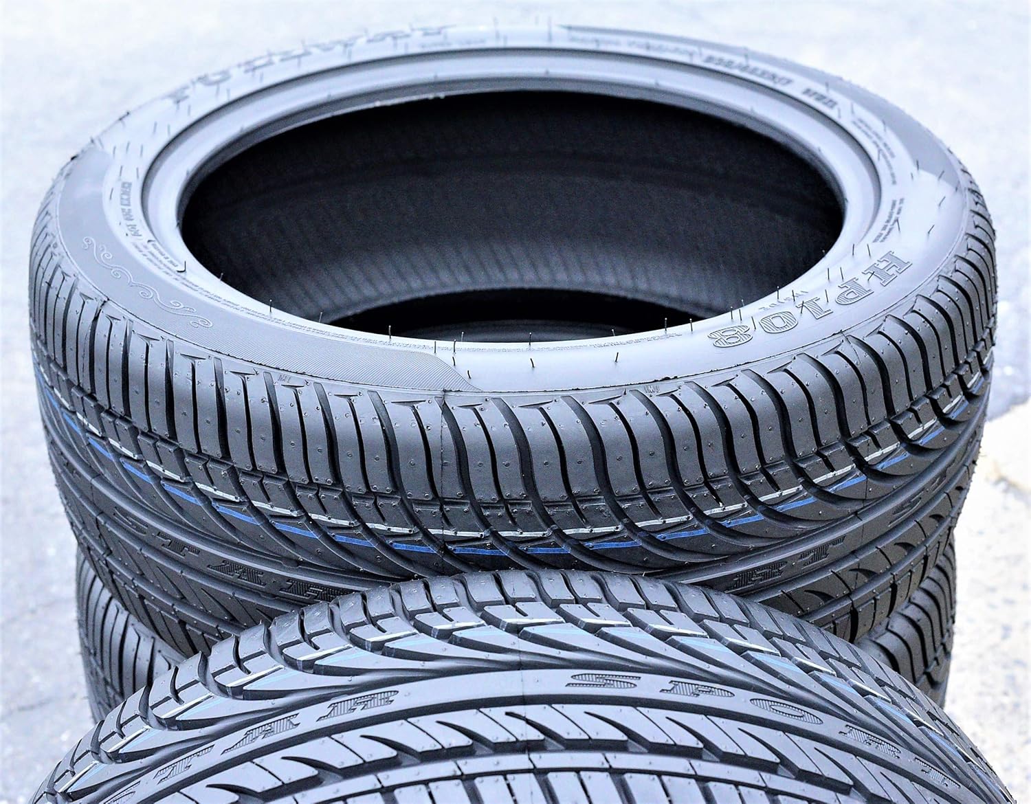 All-Season Performance Radial Tire 225/50R16 92V N572920