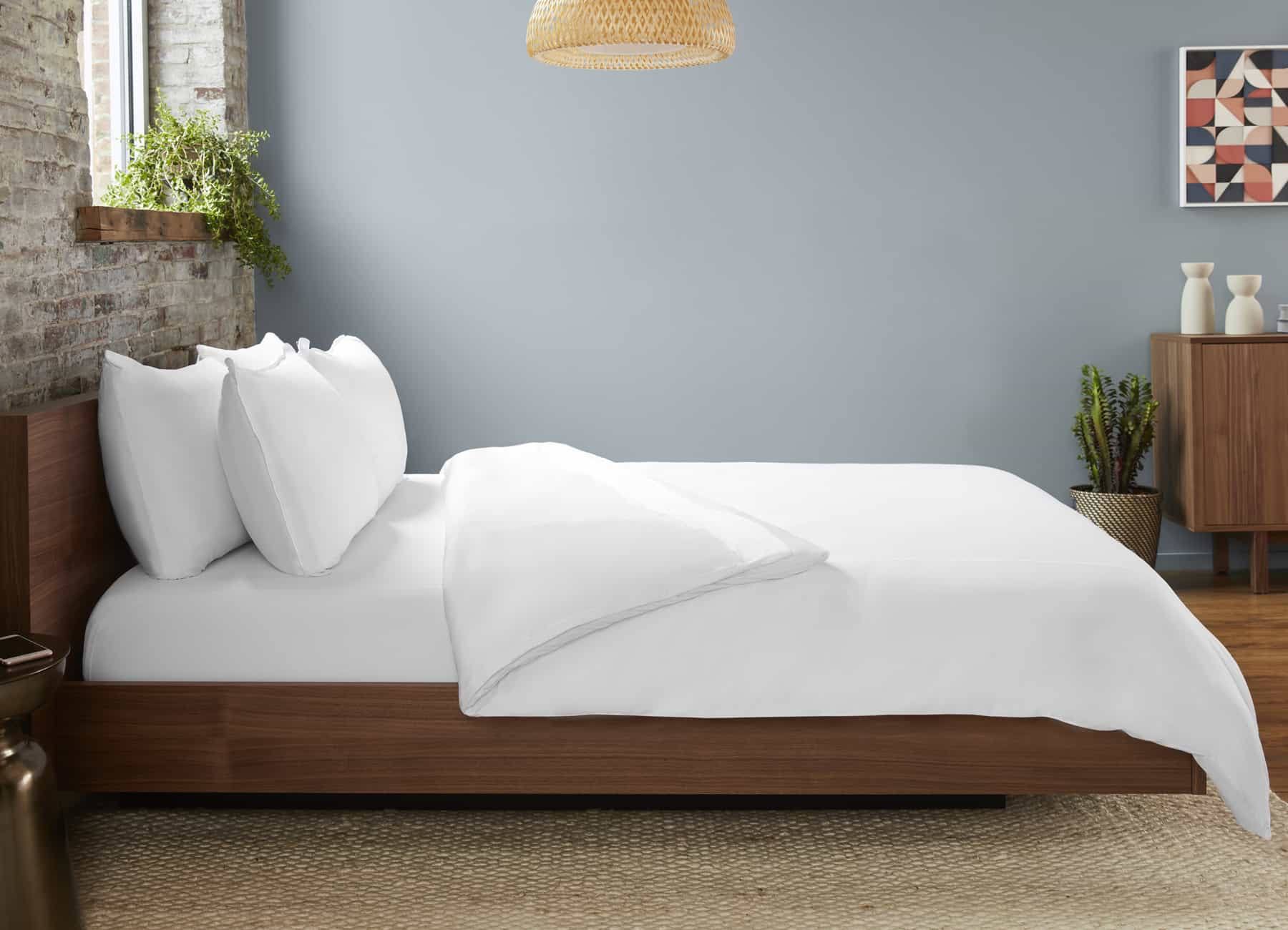 King/California King Performance Bed Sheet Set in Pearl Blue E1660