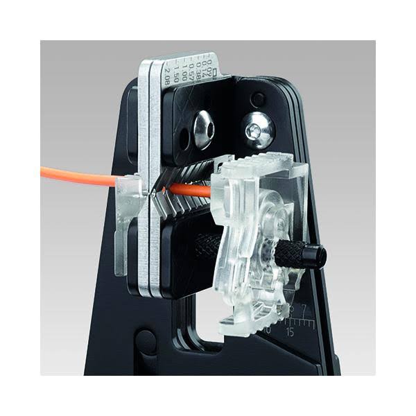 Cable stripper U415580